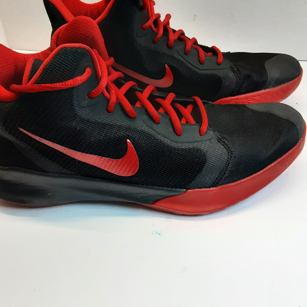 Nike Precision 3 Black and Red Athletic Shoes